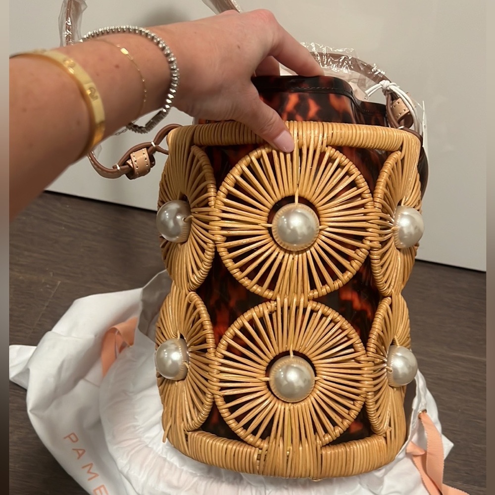 NEW!! Pamela Munson Bucket Bag  - New with Tags